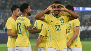 ভারতের জালে এক হালি গোল ব্রাজিলের