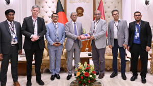 শিক্ষাক্ষেত্রে বিশেষ অবদান রাখা ব্যক্তিদের রাষ্ট্রীয় মূল্যায়নের আহ্বান রাষ্ট্রপতির