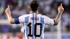 মেসির পর আপাতত কারও গায়ে উঠছে না ১০ নম্বর